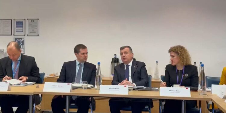 Taulant Balla takim me Ministrin për Migracionin, Robert Jenrick