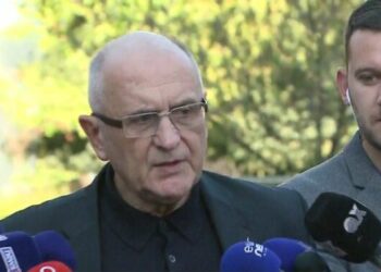 Vasili: Gjykata kushtetuese e rrezua dhe u rrëmbye nga ky ‘Parlament horrash’