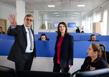Koçiu: Urgjenca Kombëtare, rreth 400 misione në banesë dhe 2000 telefonata çdo ditë
