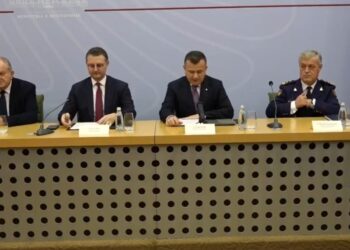 Balla dhe Mete shpallin emrat e 92 punonjësve të policisë që përfitojnë kredi