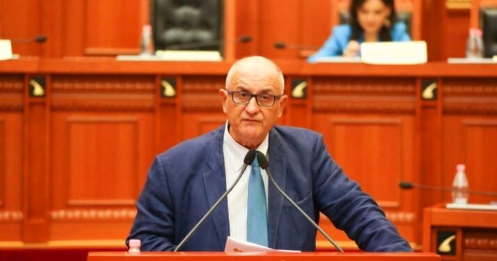 Vasili: Gjykata Kushtetuese është në “lajthitje me regji” kundër qytetarëve