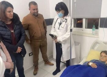 Ministrja Koçiu nga Lushnja: Qytetarët e asfiksuar, jashtë rrezikut për jetën