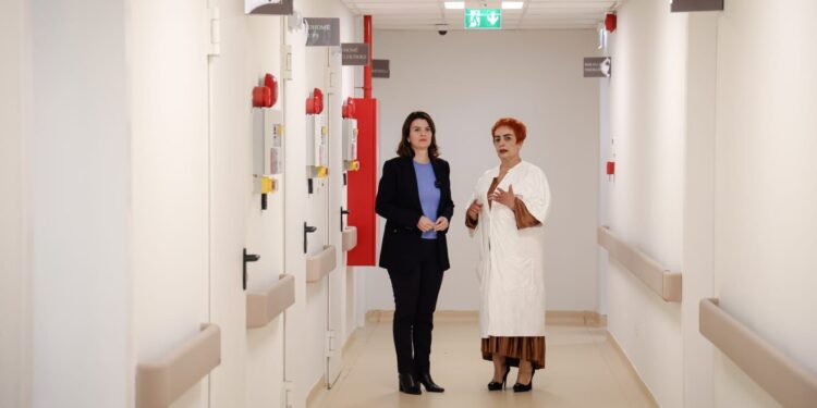 Dita Botërore kundër HIV/AIDS, Ministrja Koçiu: Më shumë ndërgjegjësim…