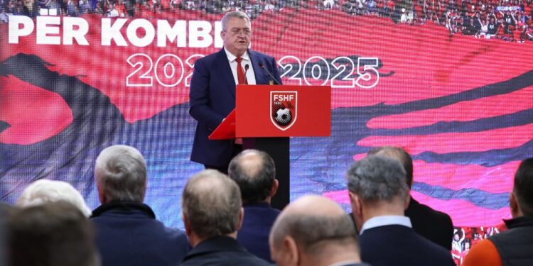 Urimi i fundvitit nga presidenti Duka: Viti 2024 do jetë akoma më i mirë se 2023