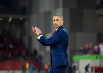 Sylvinho vlerësohet mes 10 trajnerëve më të mirë në botë