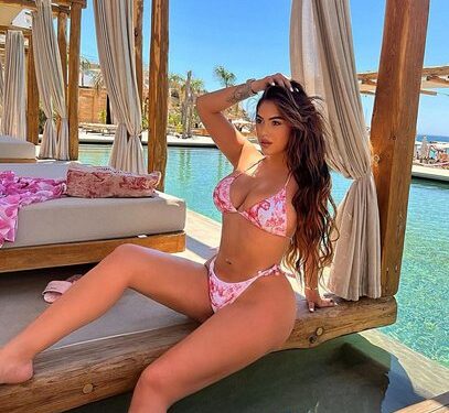 Alesia Bami shfaq linjat trupore në Dubai