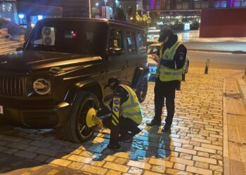 Policia Bashkiake masa për parkimet abuzive në kryeqytet: Bllokim mjeti nëse…