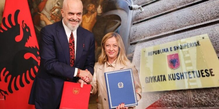 Marrëveshja me Italinë për emigrantët, Gjykata Kushtetuese voton pro