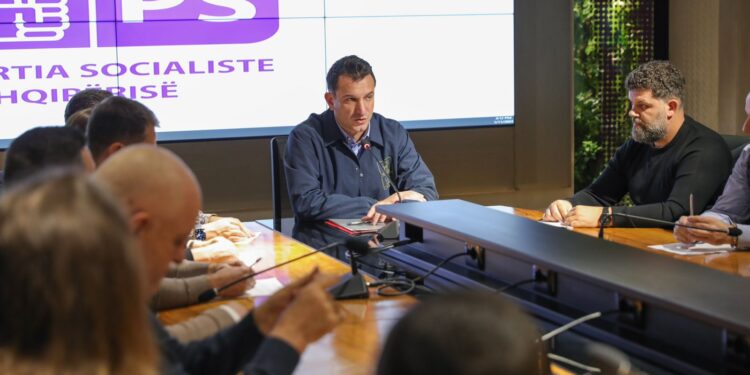 Zgjedhjet 2025, Veliaj mbledh kryetarët e PS-së së Tiranës