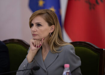 Tabaku: Shans i humbur për të rregulluar funksionet kushtetuese të Kuvendit