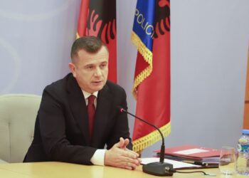 Dhunohen 3 shqiptarë në Mali të Zi, Balla komunikim urgjent me homologët