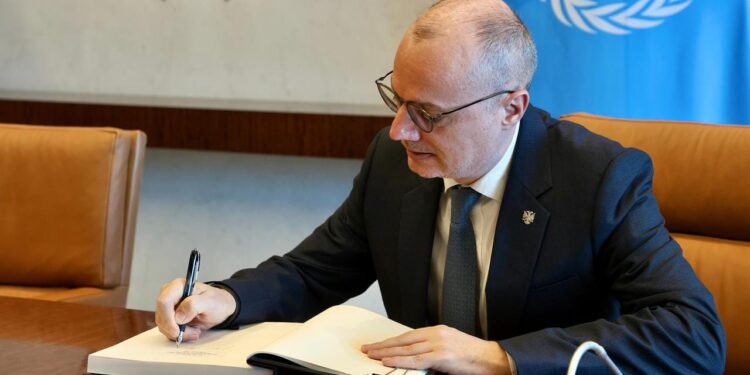 Hasani: Anëtarësimi i Suedisë forcon sigurinë e rajonit tonë dhe të gjithë Aleancës