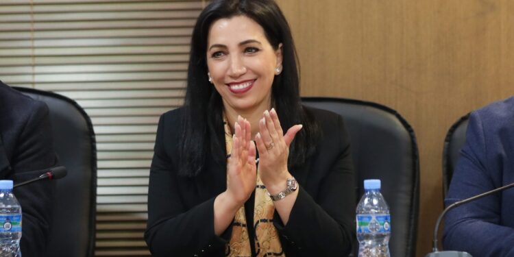 PS në proces riorganizimi/ Kushi: 70% e administratës në Shijak janë gra dhe vajza
