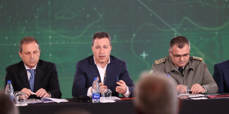 Helikopterët “Black Hawk”, konsultim publik për sigurinë kombëtare