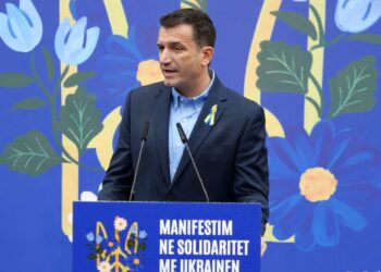 2-vjetori i luftës në Ukrainë; Veliaj: Gjithmonë pranë popullit ukrainas