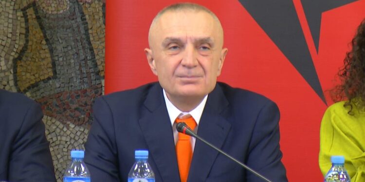 Meta: Ky degradim demokratik ka prodhuar rrënim ekonomik dhe shpopullim të vendit