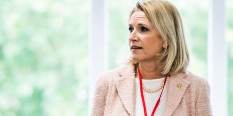 Mimi Kodheli: Nuk negociojmë me non gratat por…