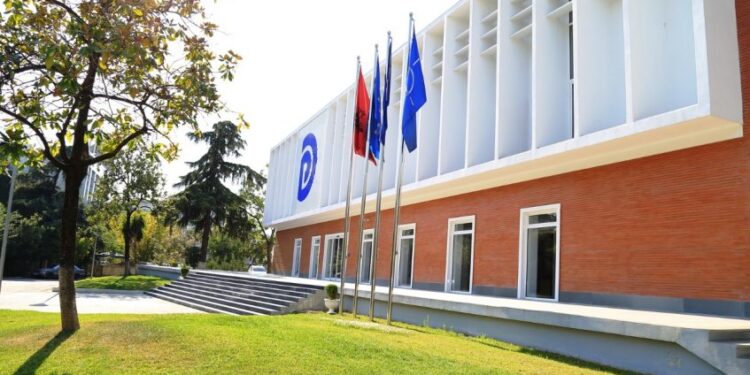 Kryesia e PD së Rithemelimit miraton ndryshimet statutore