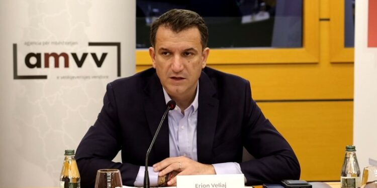 Protestuesit e dhunshëm, Veliaj: Skenat e ’97 nuk kanë vend në Tiranën e 2024-ës