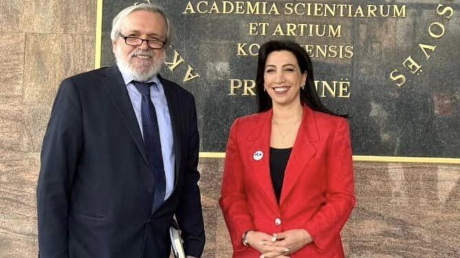 Deputetja e PS, Evis Kushi takim në Akademinë e Shkencave dhe Arteve në Kosovë