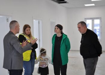 Koçiu inspekton punimet për rikonstruksionin e Poliklinikës së Specialiteteve Shkodër