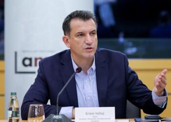 Veliaj: Lehtësim i lejeve për shtëpitë në fshat dhe agroturizmat