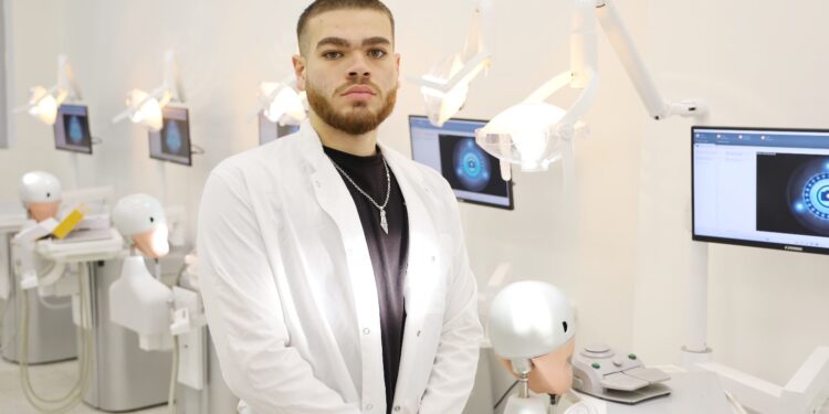Ja cili është studenti nga Kanadaja që vendosi të studiojë në Shqipëri