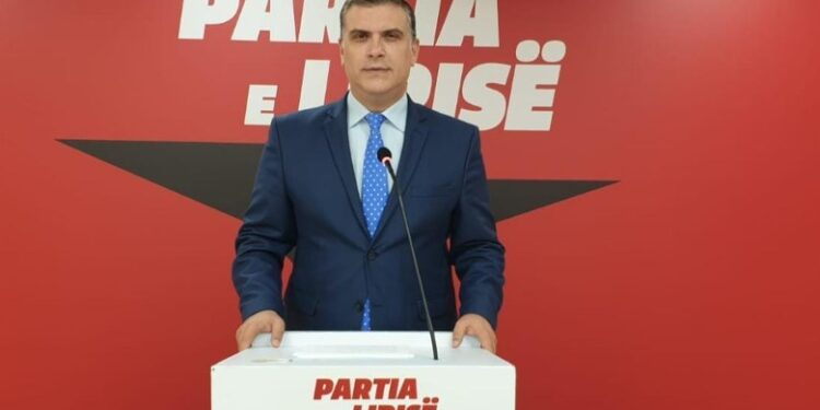 Tedi Blushi publikon rezultatet e votimit për Kryesinë e re të PL