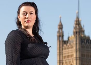 Parlamenti britanik miratoi mocionin e Alicia Kearns për Kosovën