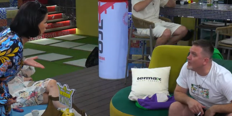 Roza Lati debat të ashpër me Jul Dedën