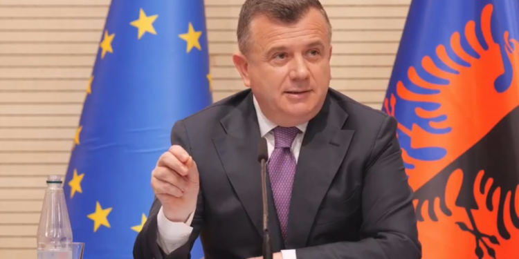 Balla: Tre persona në kërkim u arrestuan në Emiratet e Bashkuara, Belgjikë dhe Itali
