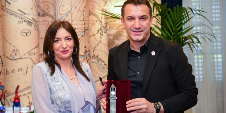 Veliaj pret ministren e Arsimit dhe Inovacionit të Malit të Zi