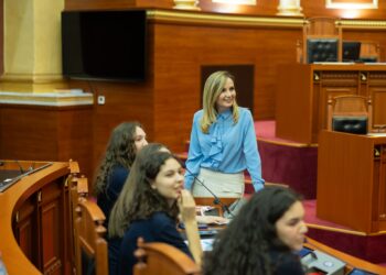Tabaku: Beteja për një Shqipëri më të mirë është ajo kur i japim mundësi të rinjve