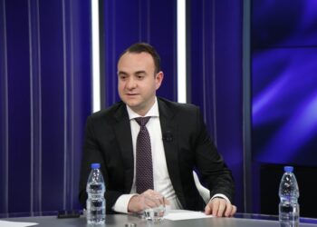 Klevis Balliu: “Policia në shpirt ka veshur uniforma Sky Ecc”