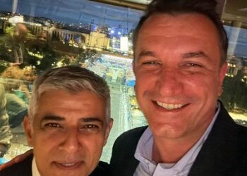Veliaj takon kryebashkiakun e Londrës, Sadiq Khan,e uron për rizgjedhjen e tij dhe…