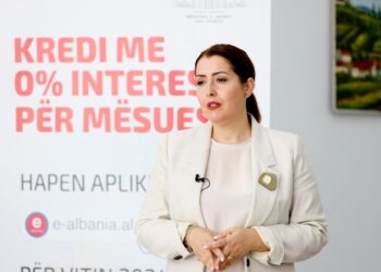 Manastirliu me mësuesit e rinj: Tjetër mbështetje për mësuesit, kredi me interes zero