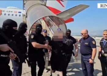 Ekstradohet nga Abu Dhabi në Shqipëri i shumëkërkuari me tre identitete