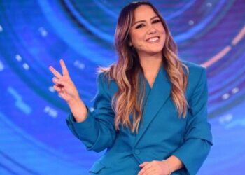 Arbana Osmani ngatërron Dhurata Dorën me Dafina Zeqirin dhe…