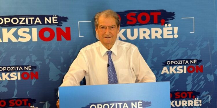 Tokat në Vuno, Berisha: Edi Gjipea hesht për vjedhjen e 224 mijë metër katror tokë