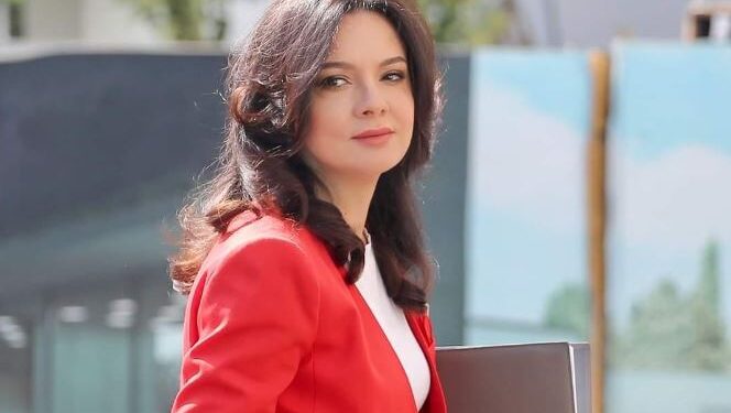 Kryeparlamentarja Spiropali, mesazh në ditën e lindjes së Abdyl Frashërit