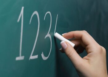 Situatë alarmante për arsimin, po ikin familjet me fëmijë të vegjël