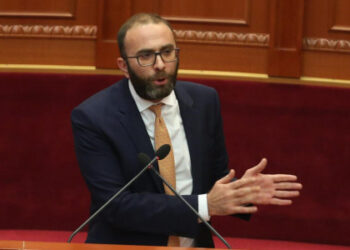 Banorët e Thumanës/ Bardhi thirrje Ballukut: Jepi zgjidhje shqetësimit të qytetarëve
