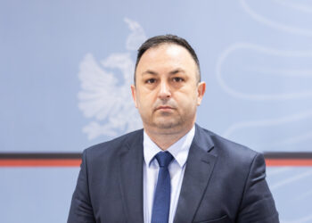 Arrestimi me forcë i Metës, reagon ministri i Brendshëm Hoxha