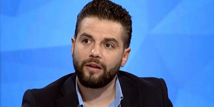 PD: Më 27 tetor në ora 11:00 të mblidhemi përpara Portit të Durrësit