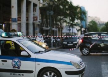 Breshëri automatiku në mes të Athinës, 2 të vrarë