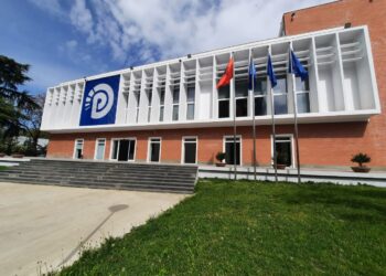 PD nis përgatitjet për “primaret” – Zbardhet mesazhi për kryetarët e degëve: Dorëhiquni nëse doni të merrni pjesë
