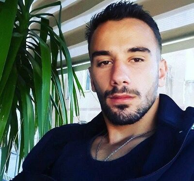 FOTO/ Ky është 25 vjeçari që u gjet i vdekur brenda makinës së tij në Lezhë